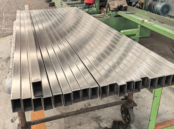 西安建筑工程行业用不锈钢无缝钢管